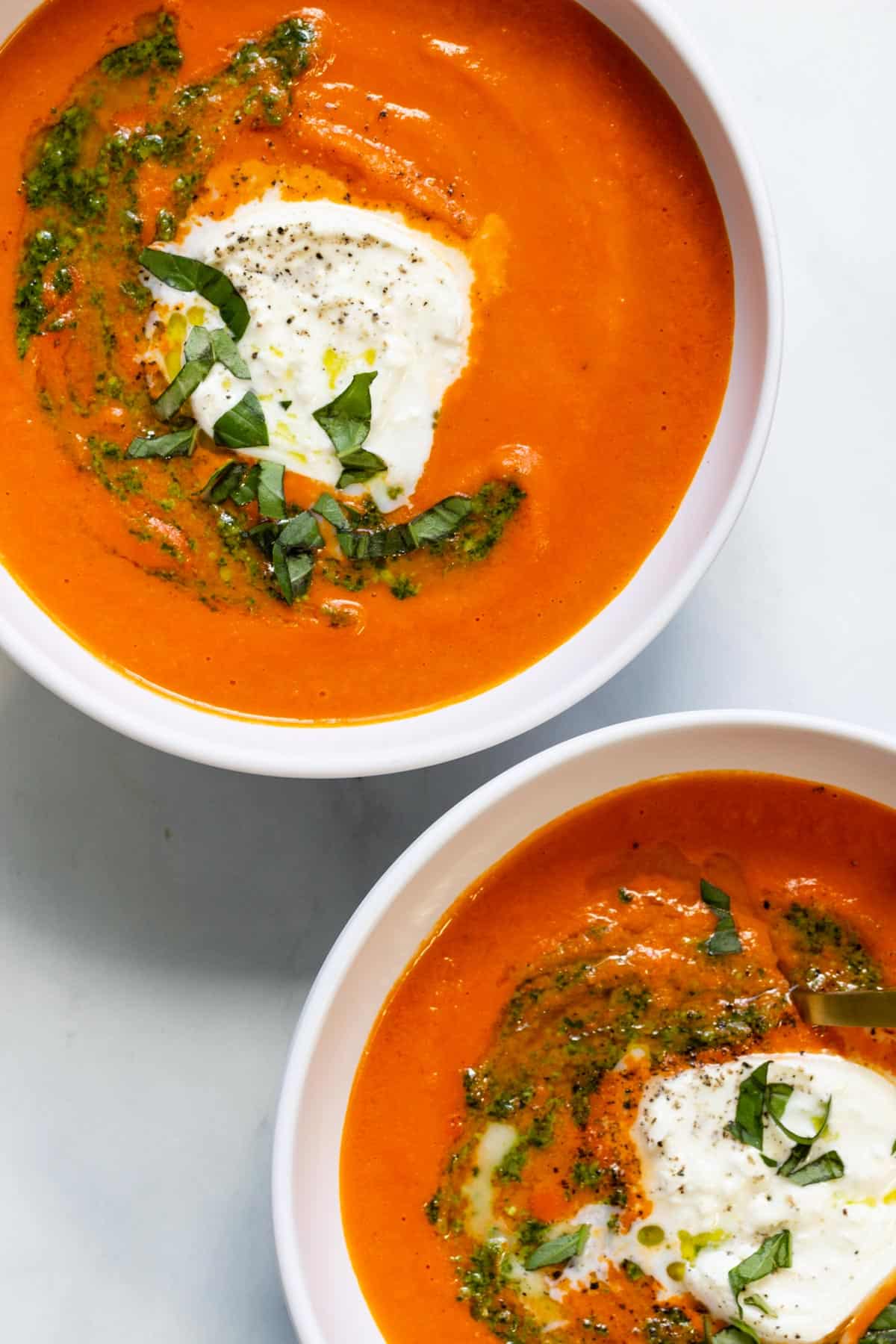 Roasted Red Pepper Tomato Basil Soup - Pass Me Some Tasty