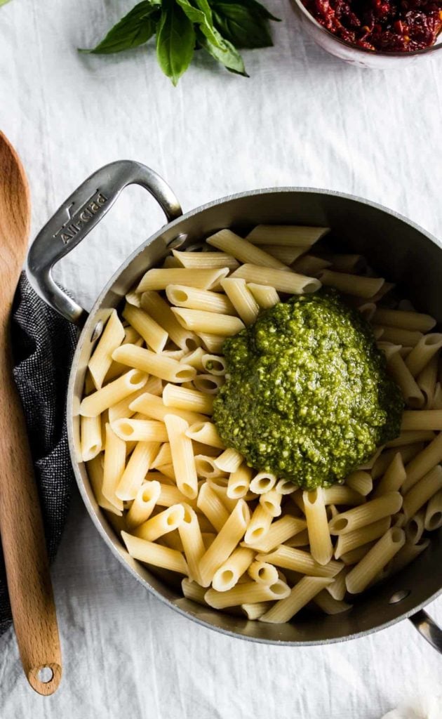 Creamy Pesto Pasta with Chicken & SunDried Tomatoes Pass Me Some Tasty